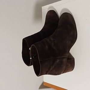 Lord & Taylor 424 Fith Elyssa Suede Ankle Boots